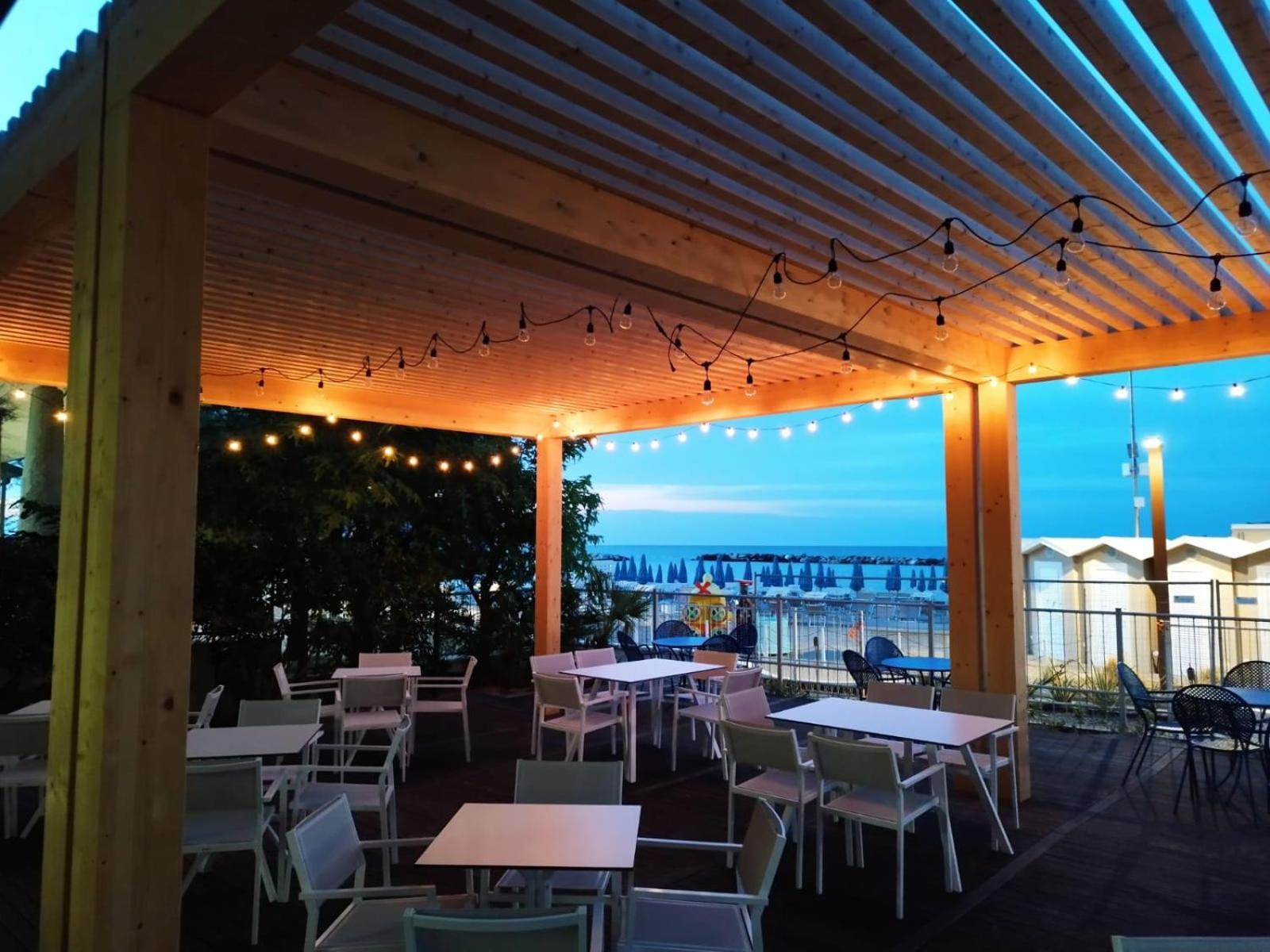 Evo Boutique Hotel & Spa Bellaria-Igea Marina Exterior photo